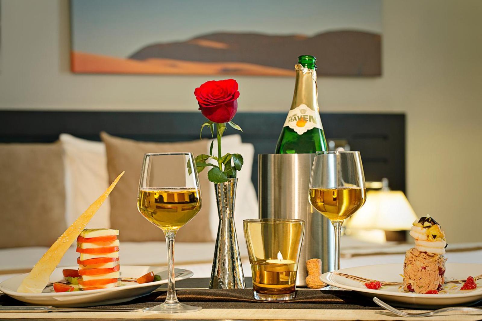 City Seasons Hotel & Suites Маскат Экстерьер фото
