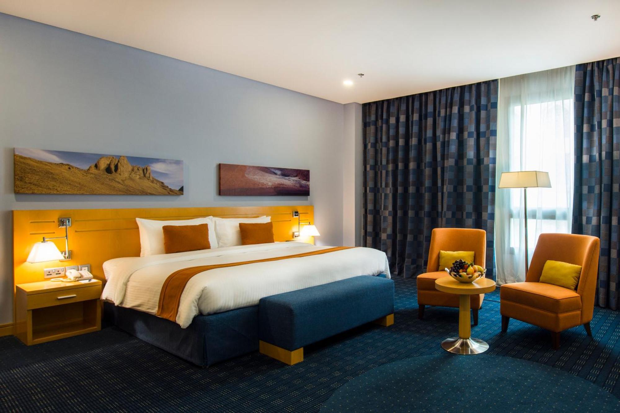 City Seasons Hotel & Suites Маскат Экстерьер фото