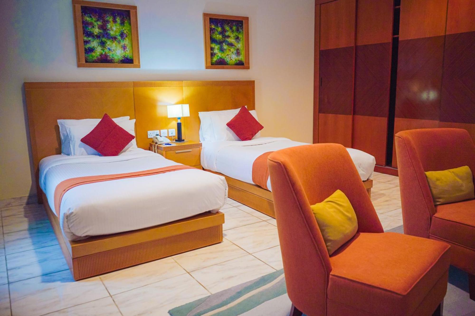City Seasons Hotel & Suites Маскат Номер фото