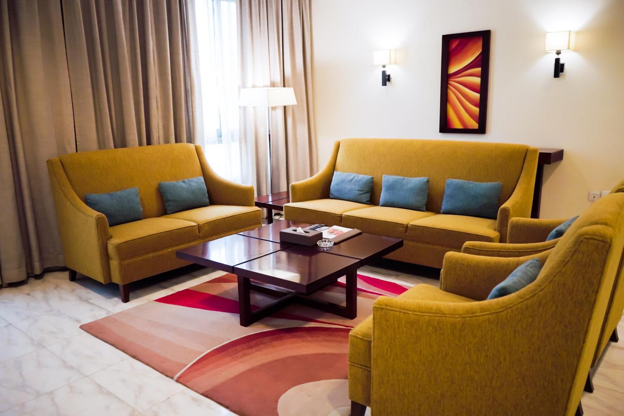 City Seasons Hotel & Suites Маскат Номер фото