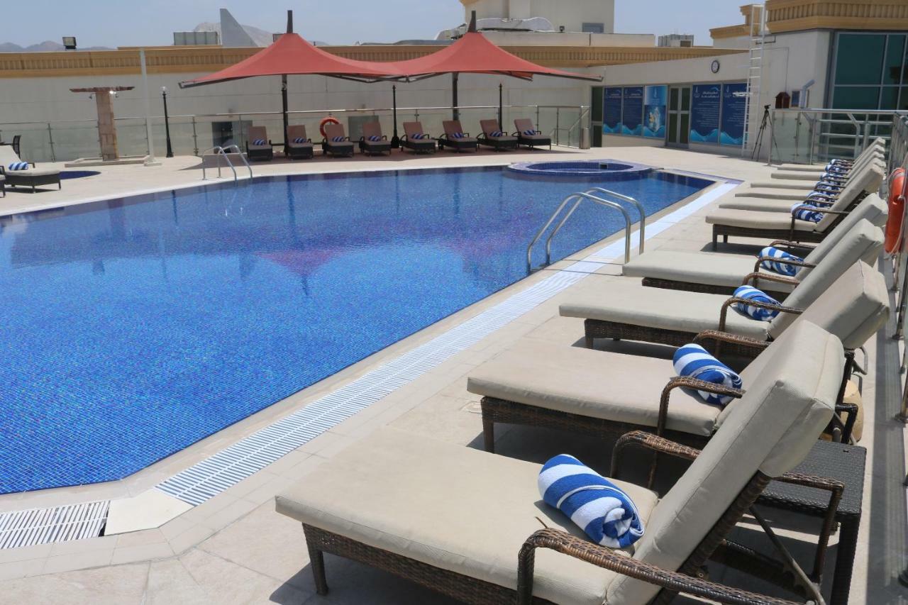 City Seasons Hotel & Suites Маскат Экстерьер фото